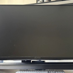 (목포 직거래) LG 울트라기어 32GQ 950