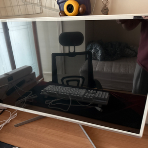 유지코리아 INFINI UG-321 Pro 180hz