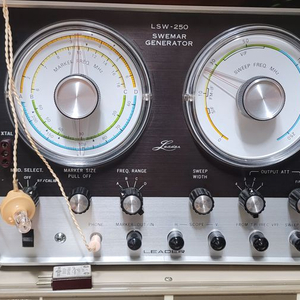 Leader LSW-250 신호 발생기