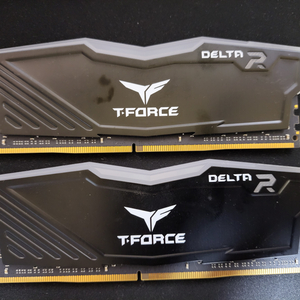 컴퓨터 램 T-Force DDR4 3600 32GB