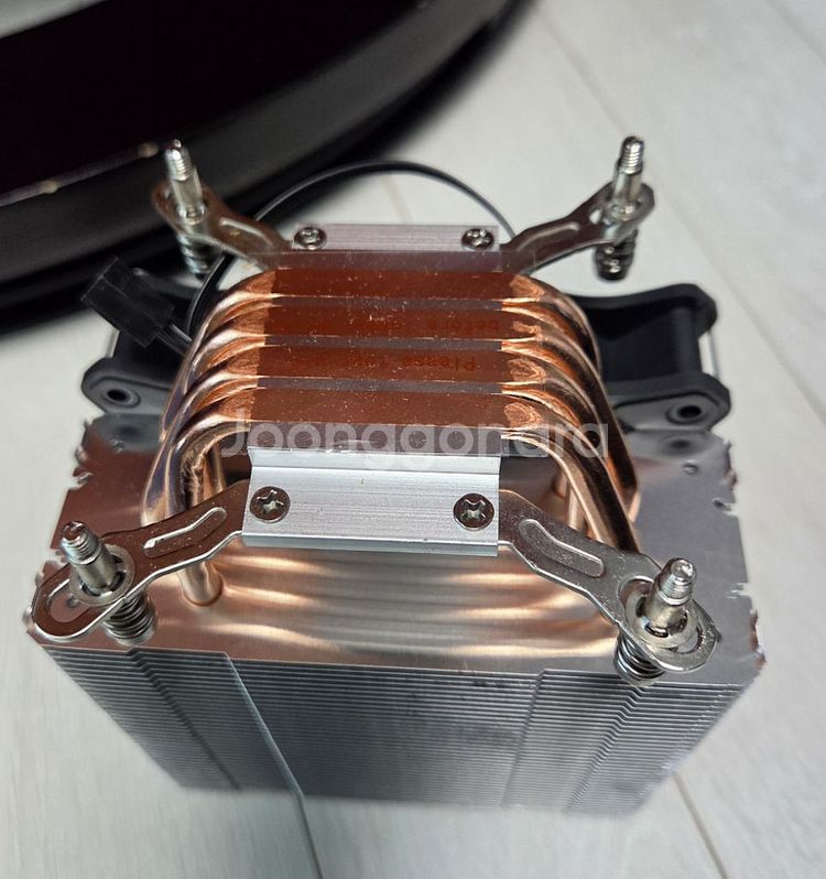 인텔 cpu 타워 쿨러 120mm 팬 판매 (택포)--3