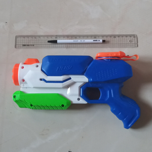 NERF Super Soaker 물총