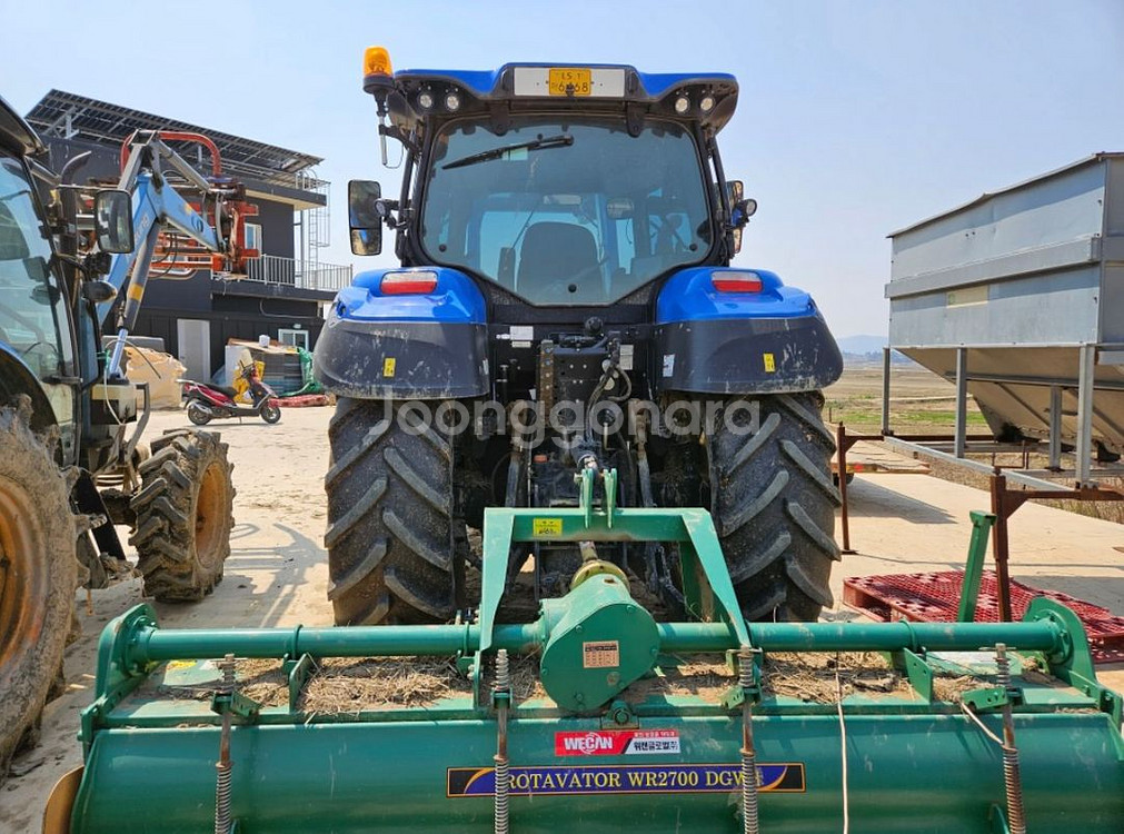 트랙터 LS T5 120마력--6