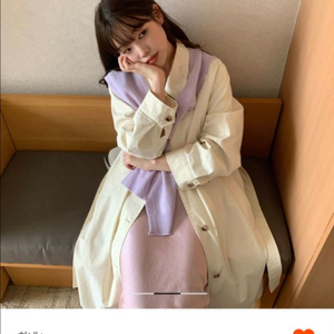 하네 벨티드 롱 트렌치 코트 (크림 색상)