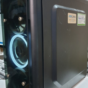 컴퓨터 I3 8100 GT1030 RAM8 SSD120