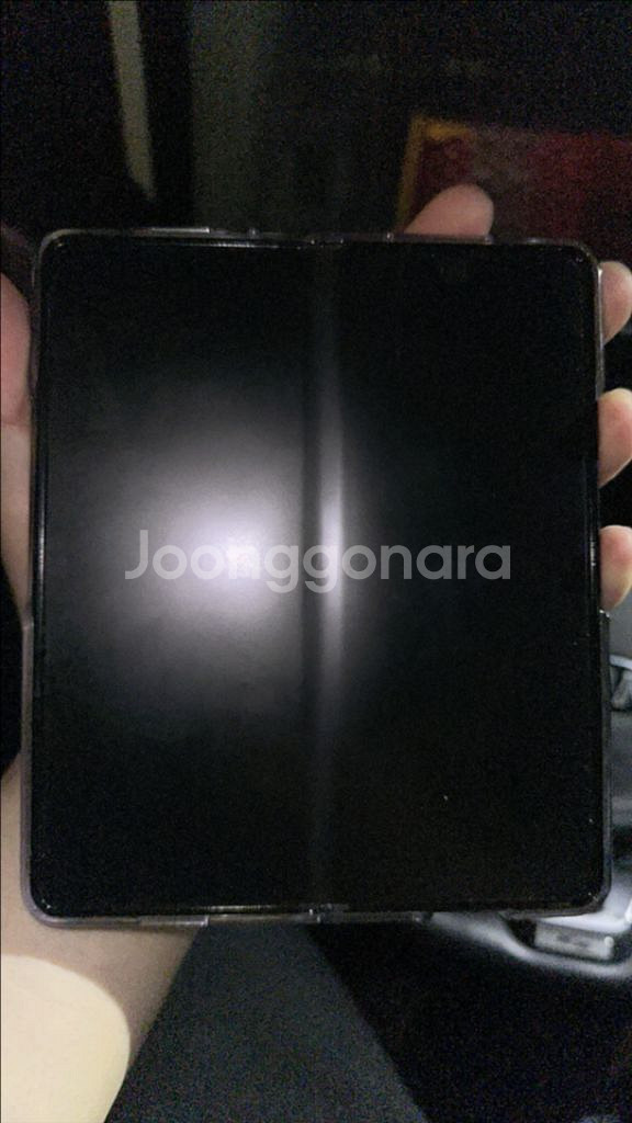 폴드5 256 판매합니다--1