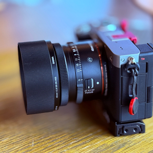 시그마 45mm F2.8 소니 FE 마운트 렌즈