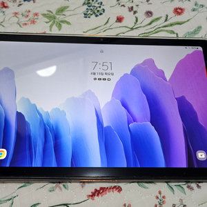 갤럭시탭 A7 64gb + 32 gb 판매합니다(SM-