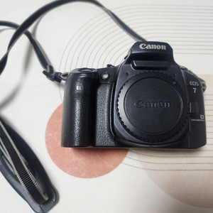 eos7 팝니다