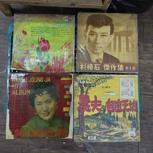 박춘석자작곡1집등총4장 10인치LP(근대사희귀품))
