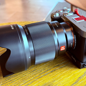 빌트록스 85mm f1.8 85.8 소니 FE 렌즈