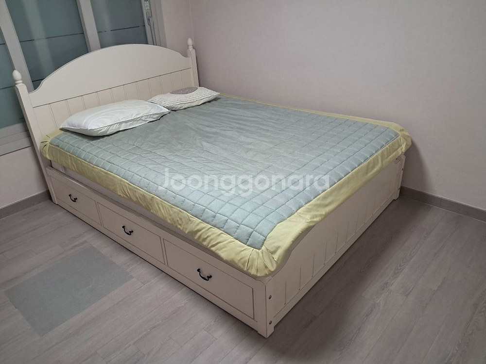 따뜻한 3수납형 원목 침대 31만원--9