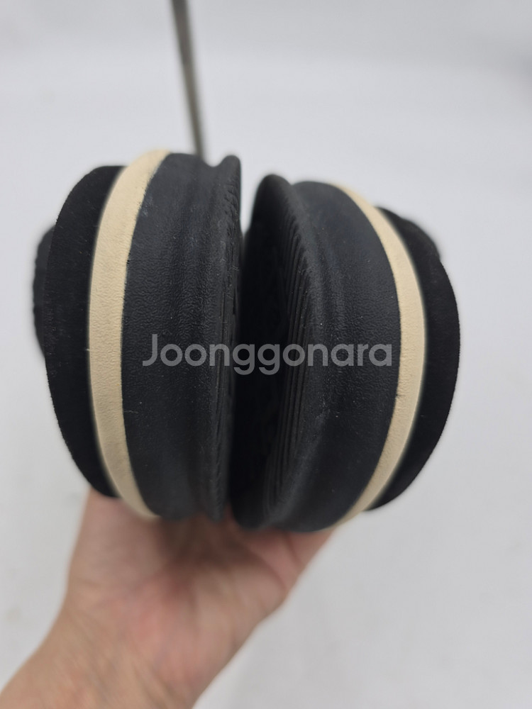 베어파우 블랙 쪼리 샌들(8)250--6