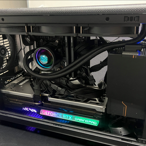 7800x3d 4070ti 완본체 판매합니다