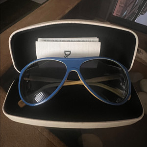 D&G 선글라스