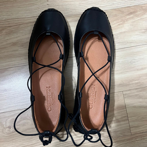 (새상품)쿠에른 발레리나14 블랙 245