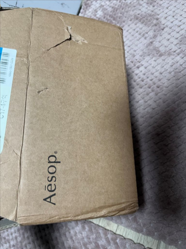 이솝 신상 뉴 핸드크림 새상품 판매해요~ 이미지