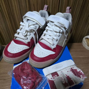 아디다스 포럼 로우 할로윈 팩 크리피 클라운