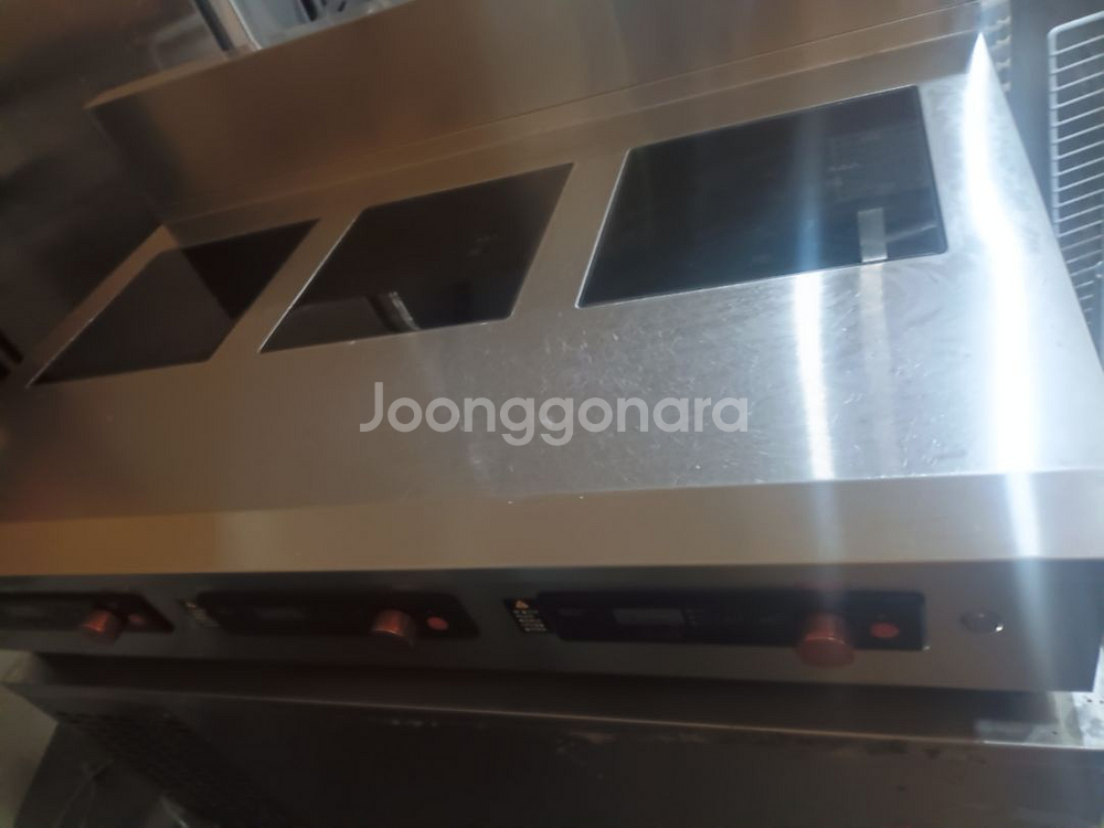 2023년12월출고]이오 3구 인덕션 팝니다. S급--2