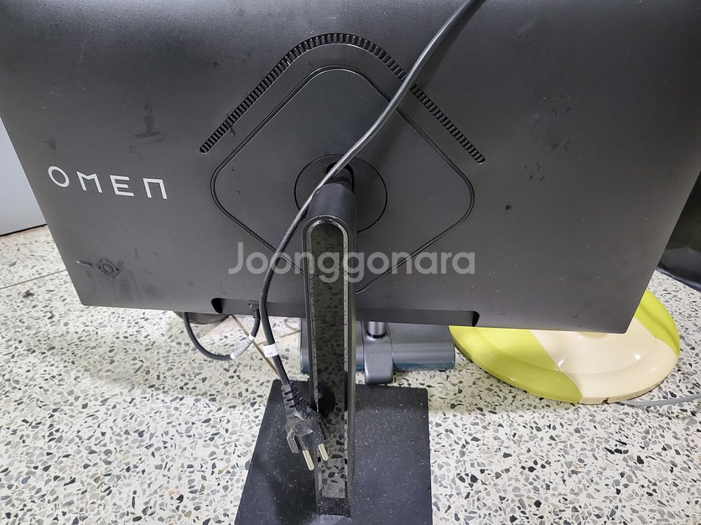 HP OMEN 27인치 모니터ㅡ부품용--2