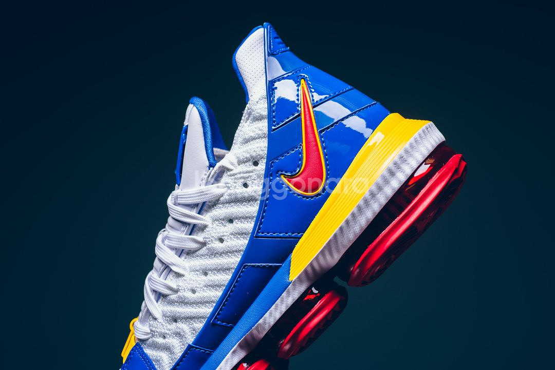 나이키 르브론16 SB 슈퍼 브론 스페셜 에디션 265--1