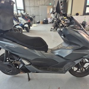 pcx125 22년형 abs 블박 무꿍차량판매합니다