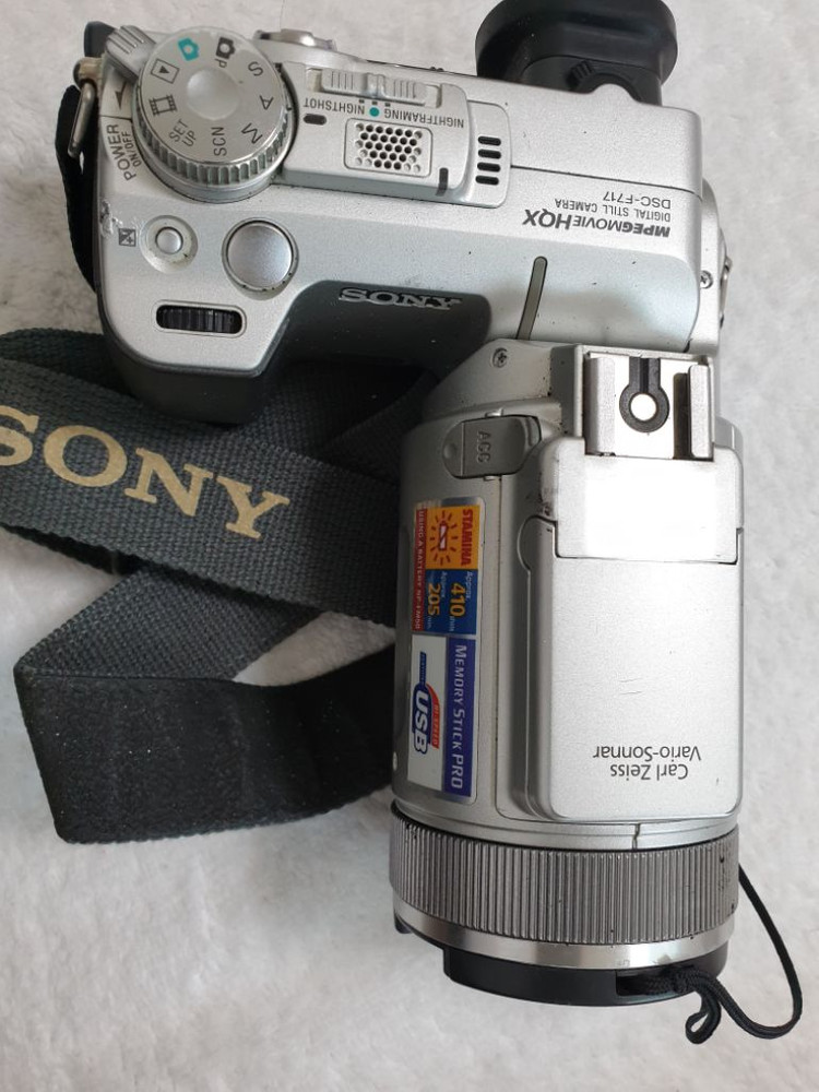 소니 DSC-F717 디카 이미지