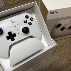 8BitDo 얼티메이트 블루투스 컨트롤러 화이트