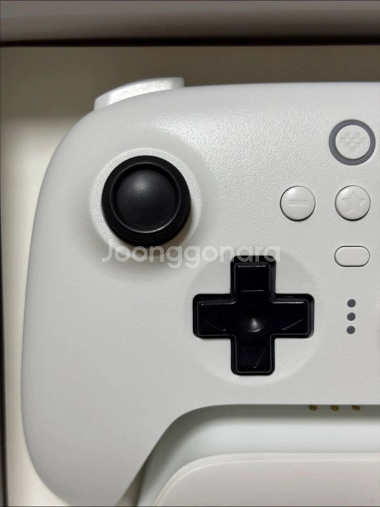 8BitDo 얼티메이트 블루투스 컨트롤러 화이트--1
