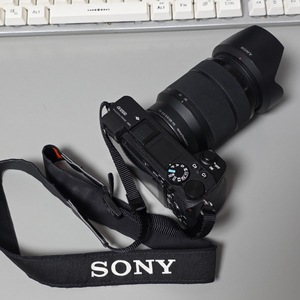 소니 알파6500 28-70mm 렌즈