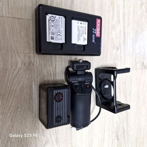 소니 RX0M2 슈팅그립 판매합니다