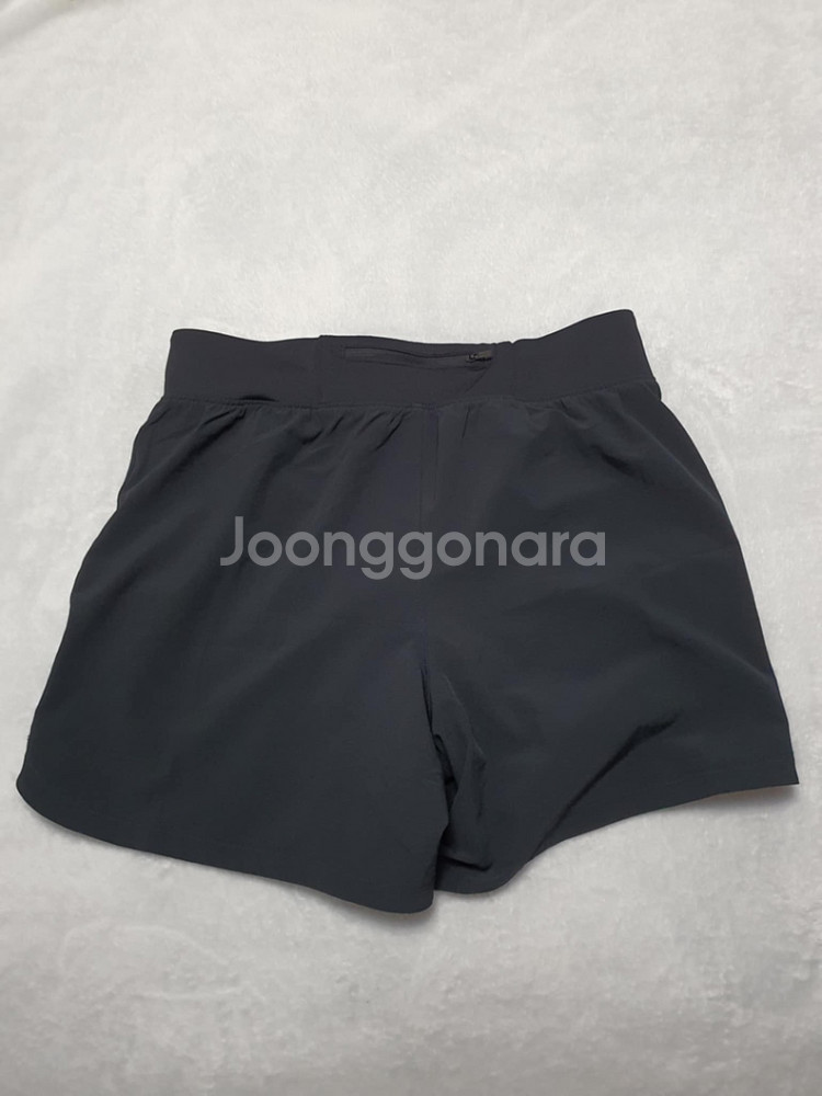 남성 언더아머 수영복 반바지 80-86cm XL--8