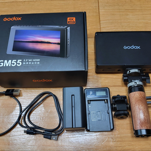 고독스 GM55 프리뷰 모니터