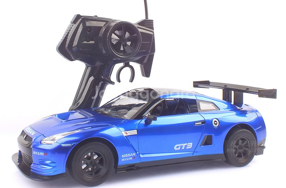 [창고대방출] Nissan GT-R NISMO RC카--4