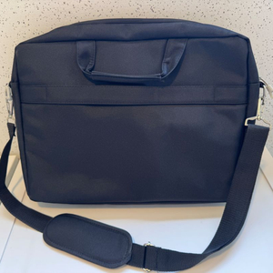 검정색 서류 가방 노트북가방