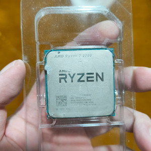 AMD Ryzen 2700 CPU + 정품 쿨러