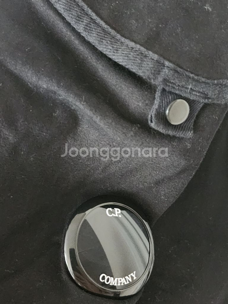 cp컴퍼니 카고 바지 블랙--5