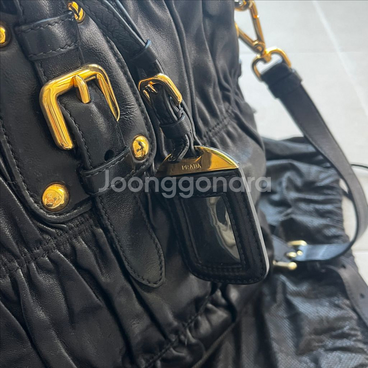 프라다 셔링 고푸레 토트,숄더 겸용--1