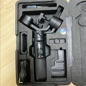 JHIYUN 지윤 크레인 m2 짐벌