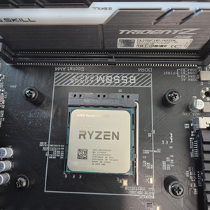 5600x지스킬8+8/b550m삼성램8+8/10603g