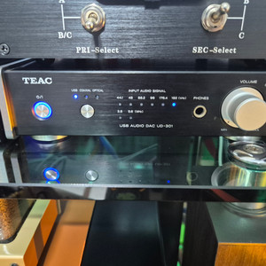 티악 TEAC UD-301 DAC