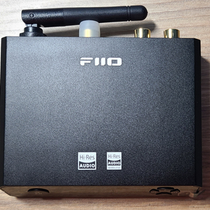 FIIO BR13 블투 리시버 팝니다.