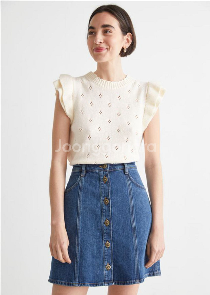 (새상품) 앤아더스토리즈 포인텔 니트 조끼 러플 베스트--0