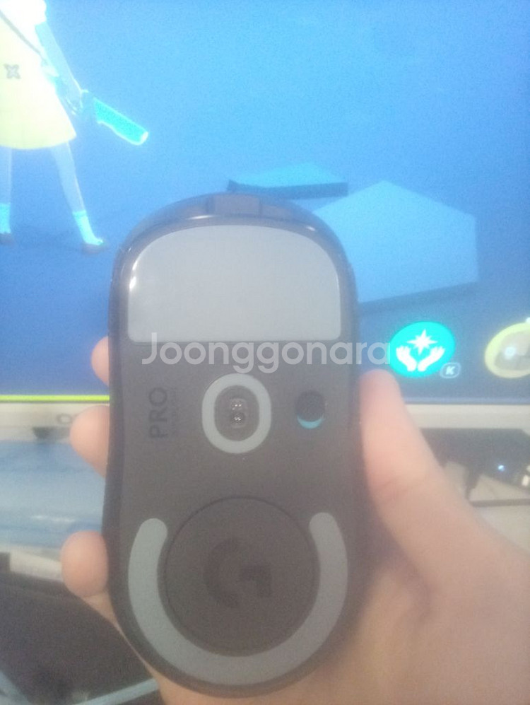 로지텍x지슈라1 블랙 게이밍무선마우스 팝니다--1