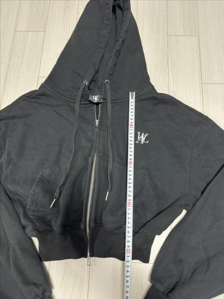 우알롱 집업 이미지