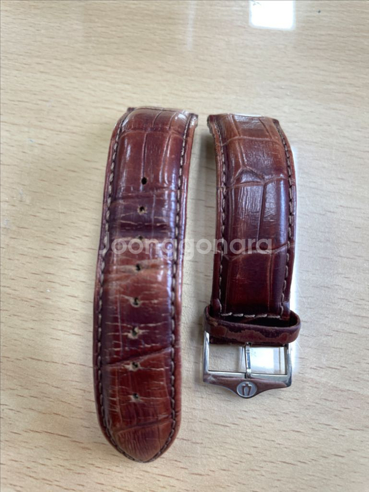 블로바 시계 + 시계보관함(5구)--4