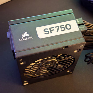 커세어 sf750
