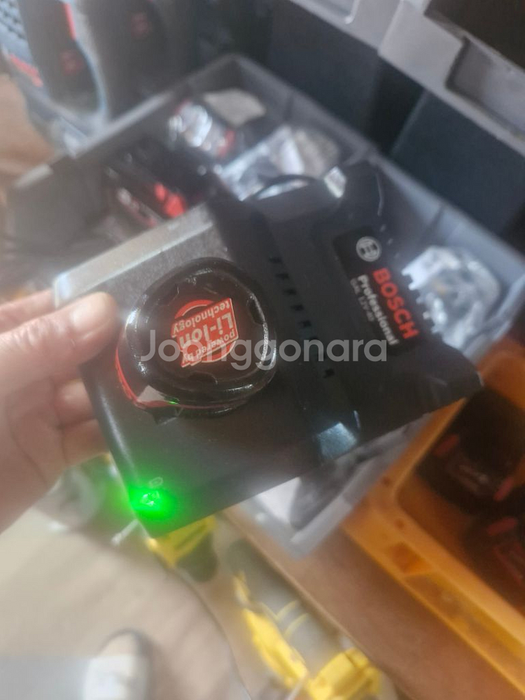 보쉬배터리 10.8V 개당가격입니다--2