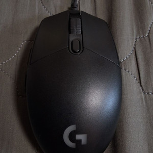 검정 g102 마우브