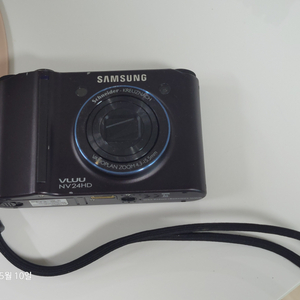 SAMSUNG VLUU NV24HD 디지털카메라